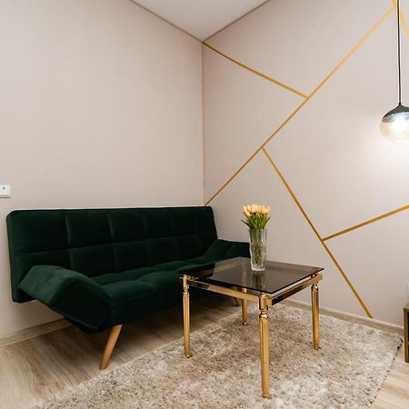 Luxrent Appartement Chişinǎu Buitenkant foto