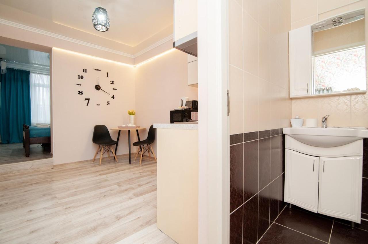 Luxrent Appartement Chişinǎu Buitenkant foto