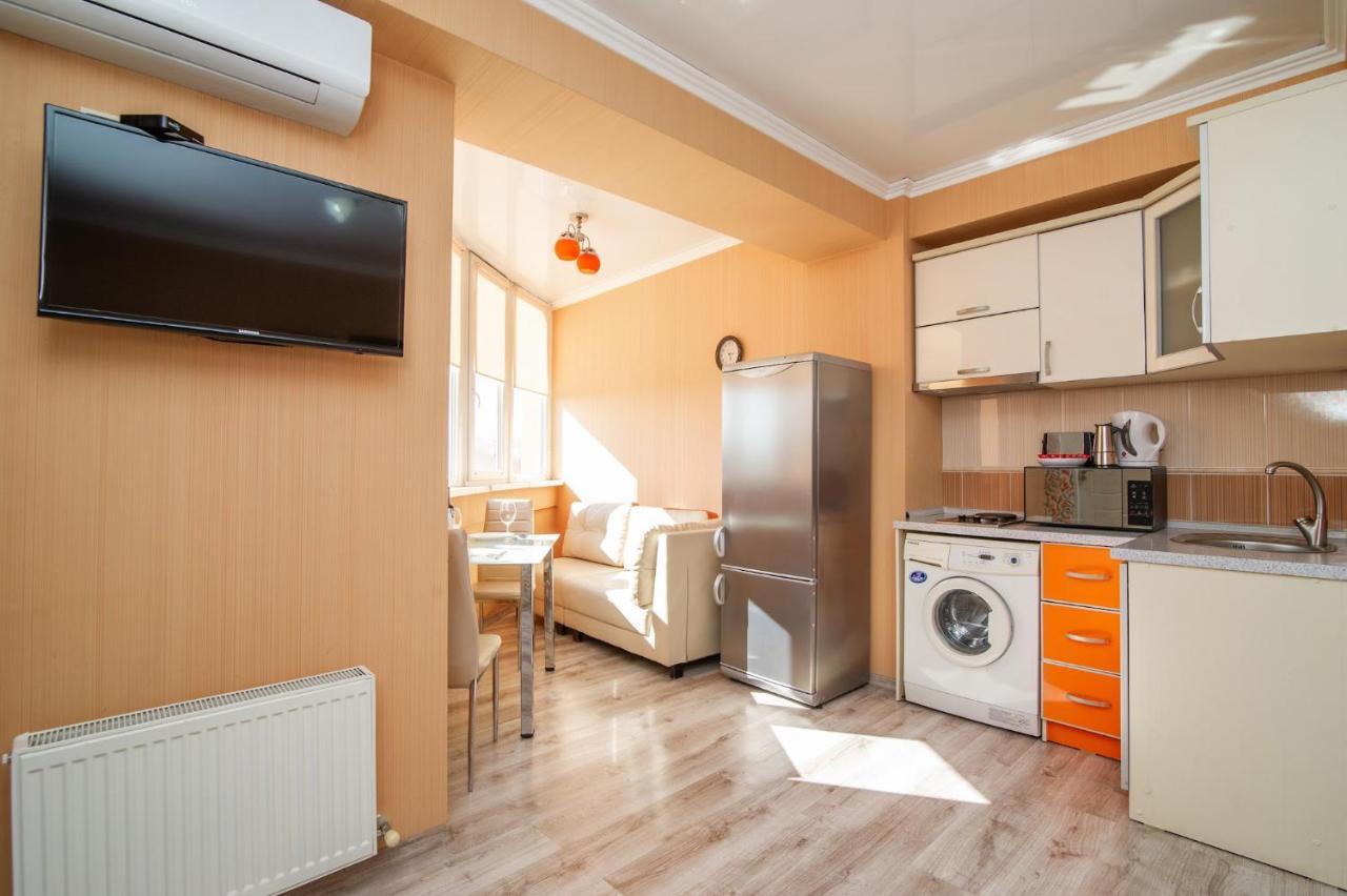 Luxrent Appartement Chişinǎu Buitenkant foto